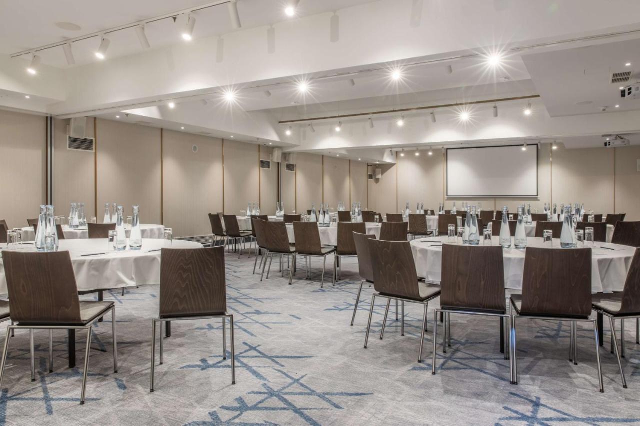 Radisson Blu Hotel Praga Esterno foto Meeting room